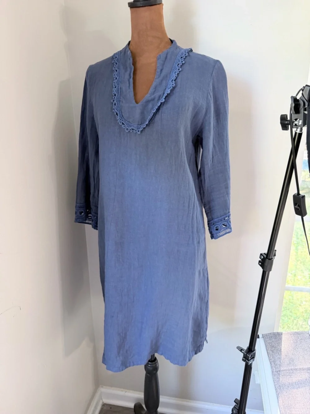 Via Signoria Italian Linen100% Tunic in Dusty Blue - Picture 5 of 14